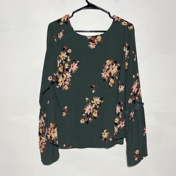 BP Nordstrom Green Floral V-Neck Bell Sleeve Long Sleeve Blouse Size XXL - Picture 8 of 9